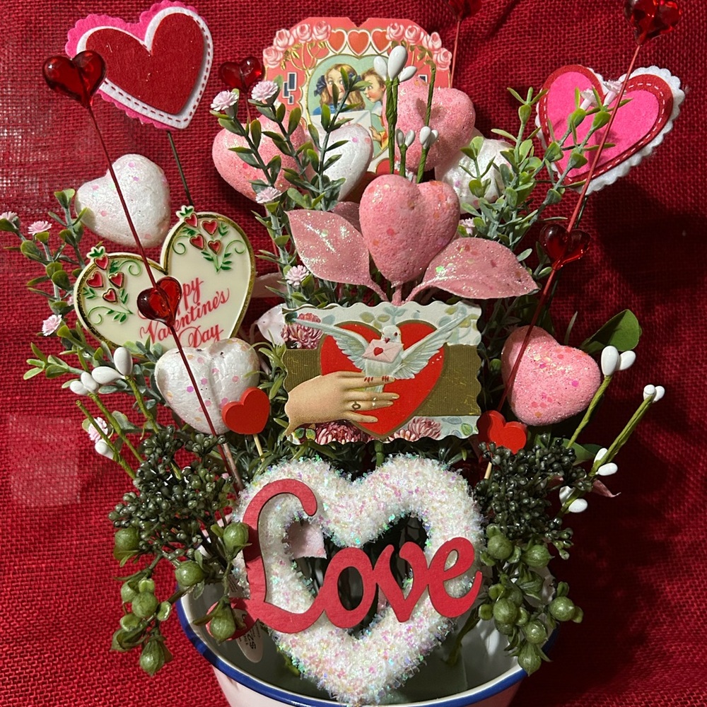 Valentine's Day Heart collection Bouquet with Love Sign in enamelware Bowl